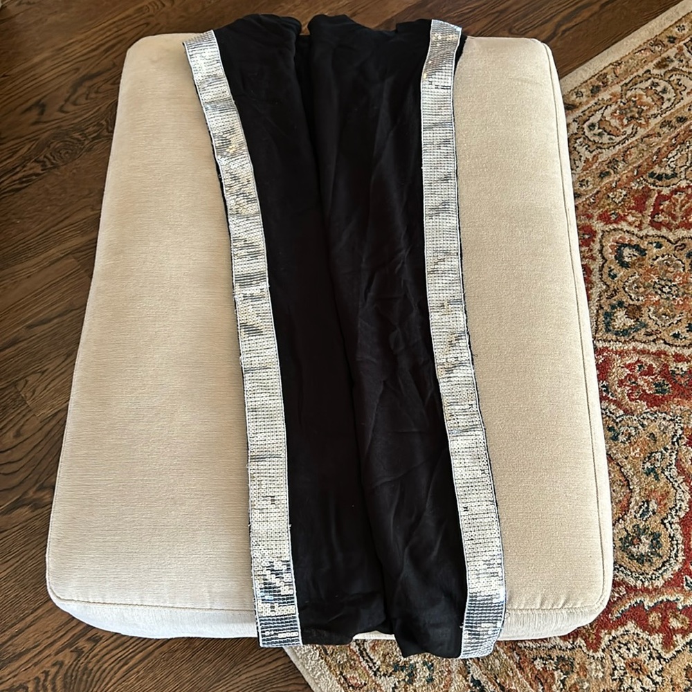 Shawl  black
